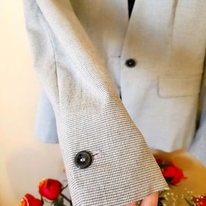 Zara Checkered / Plaid blazer